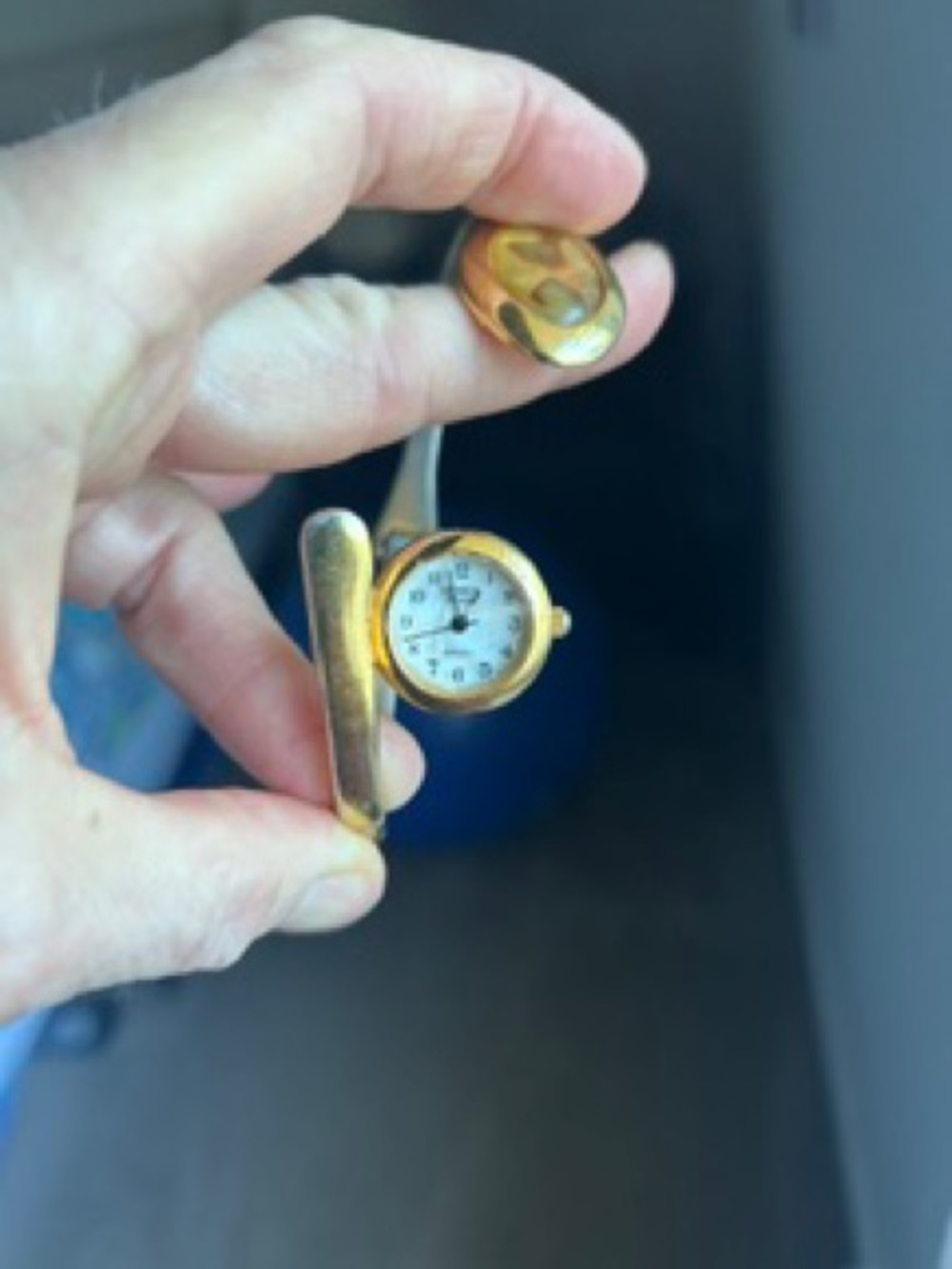 Geneva Vintage Bracelet w/Quartz Hidden Watch, Gold Tone, Abalone Shell Dial - Picture 5 of 9